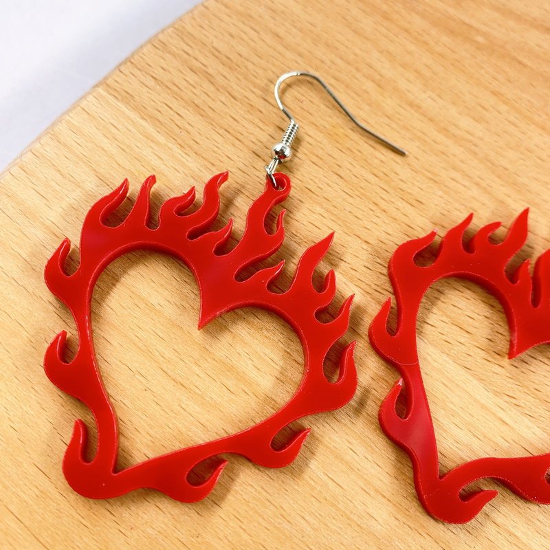 Boucles d'oreilles Love Flame Peach Heart Boucles d'oreilles personnalité Boucles d'oreilles rétro punk